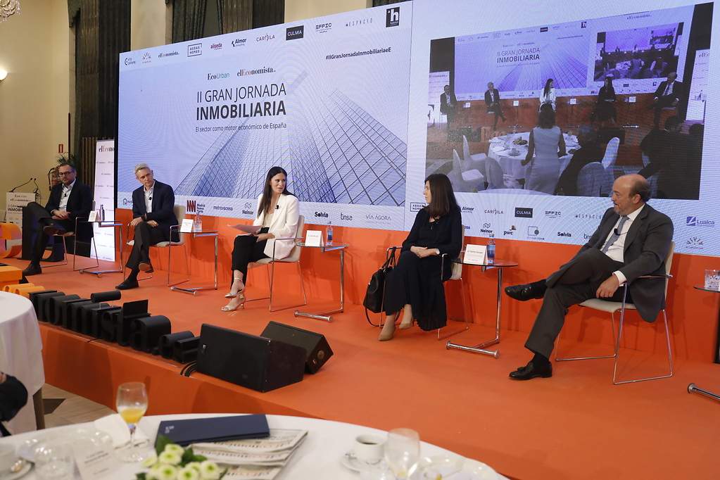 Mesa de debate IV