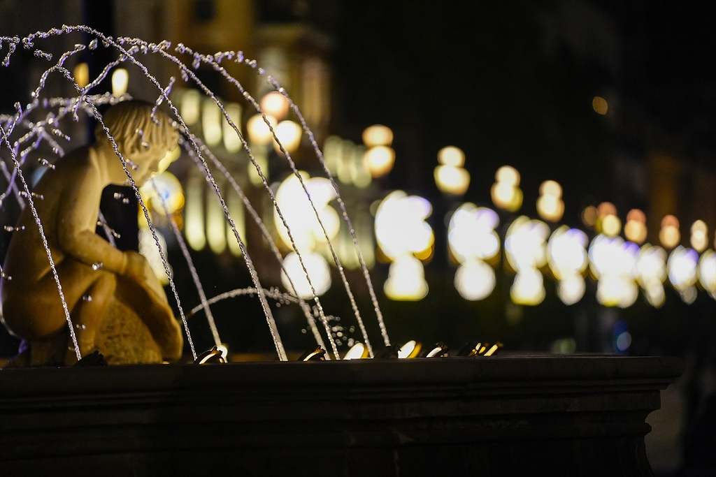 Se integra al río en la celebración de Navidad
