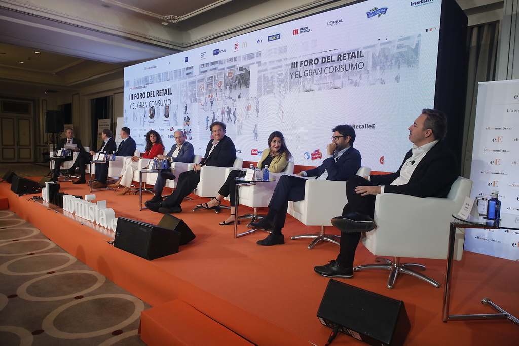 Mesa de debate IV