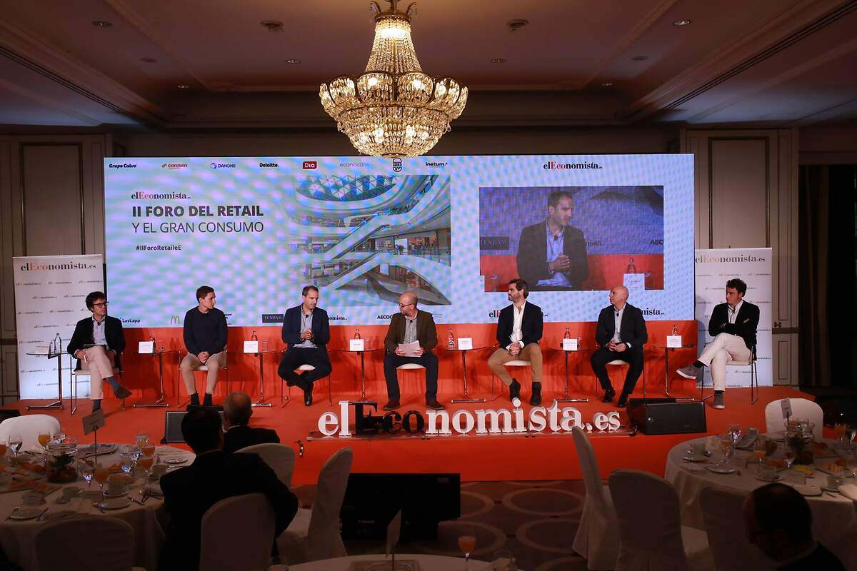 Mesa de debate V