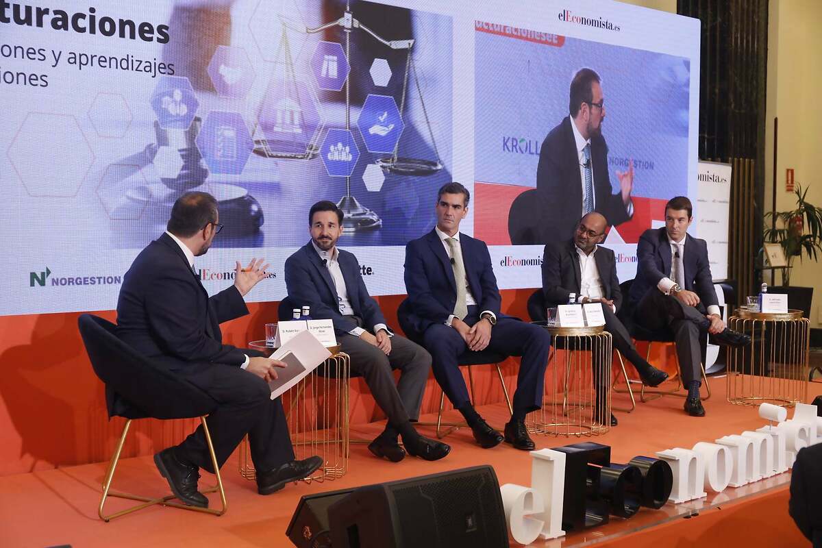 Mesa de Debate III