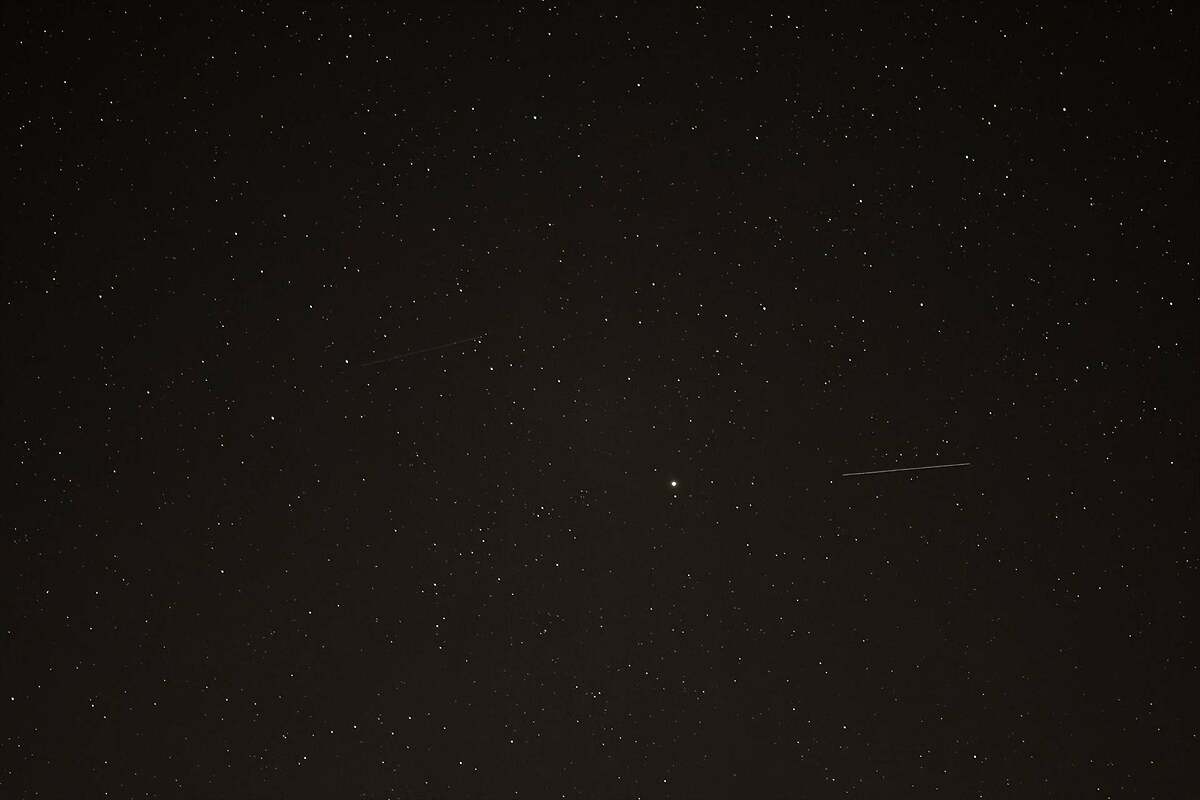 En la oscuridad de la noche