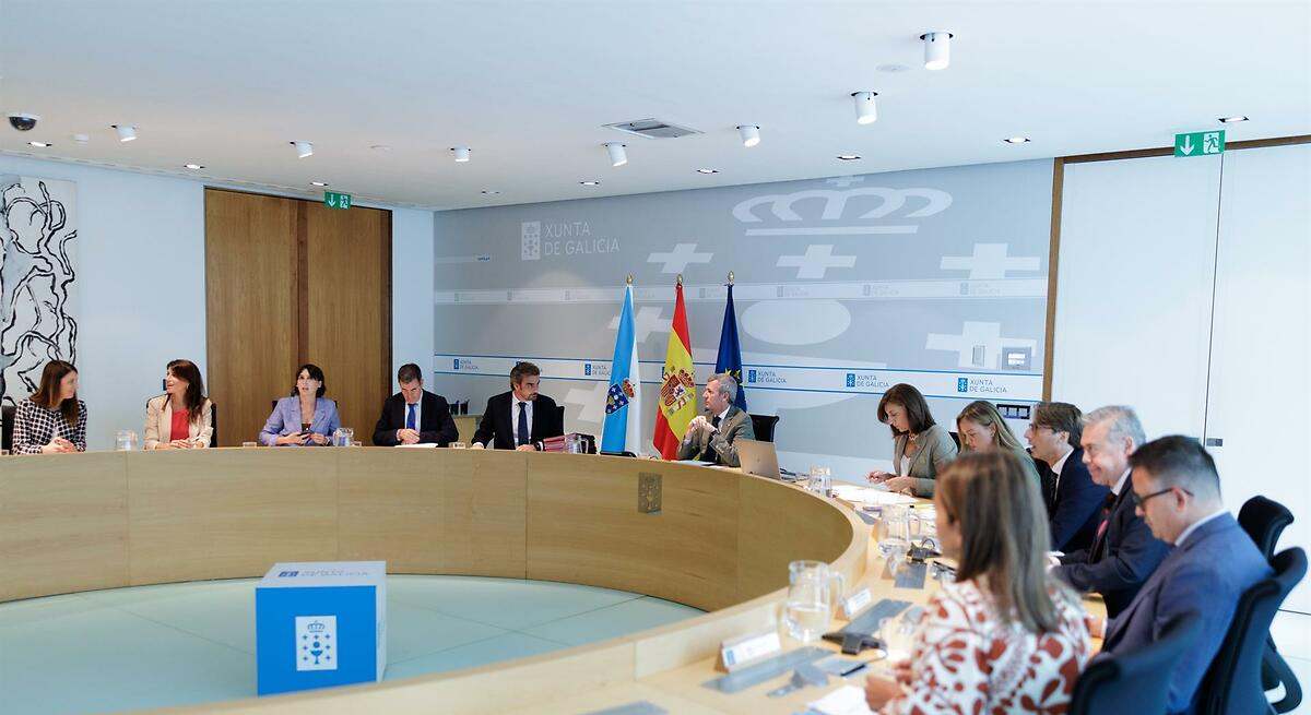 Galicia aprueba la ley para asumir competencias meteorológicas e impulsa premios fiscales por bajar emisiones