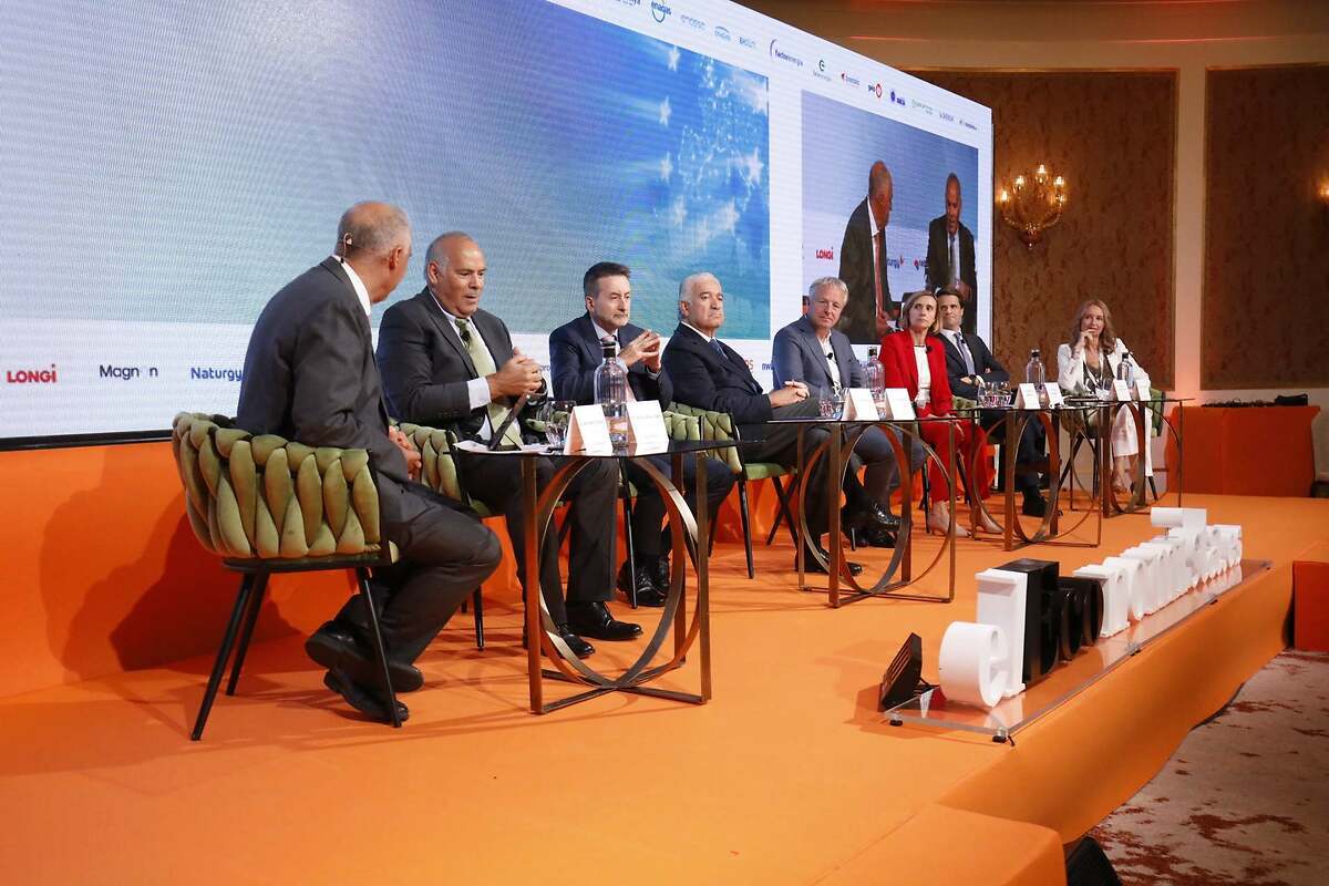 Mesa de Debate I