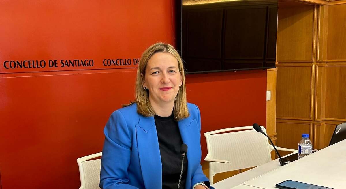 El gobierno local de Santiago afea a Aena el alza de tasas para 2026 y pide un plan estratégico para los aeropuertos gallegos