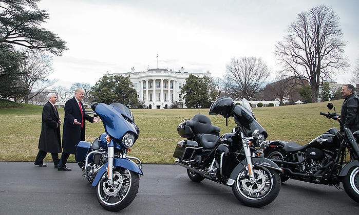 Trump-Harley-Alamy.jpg