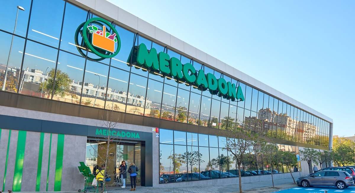 Mercadona vende ya un 54% más que la suma de Carrefour, Lidl, Dia y Alcampo