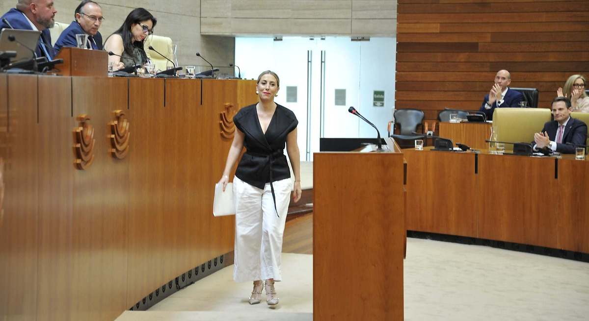 Así son las nuevas medidas económicas y las ayudas a los autónomos que Guardiola presentó en el Debate del Estado de la Región