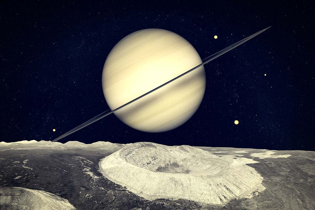 ¿Cuántas lunas tiene Saturno?