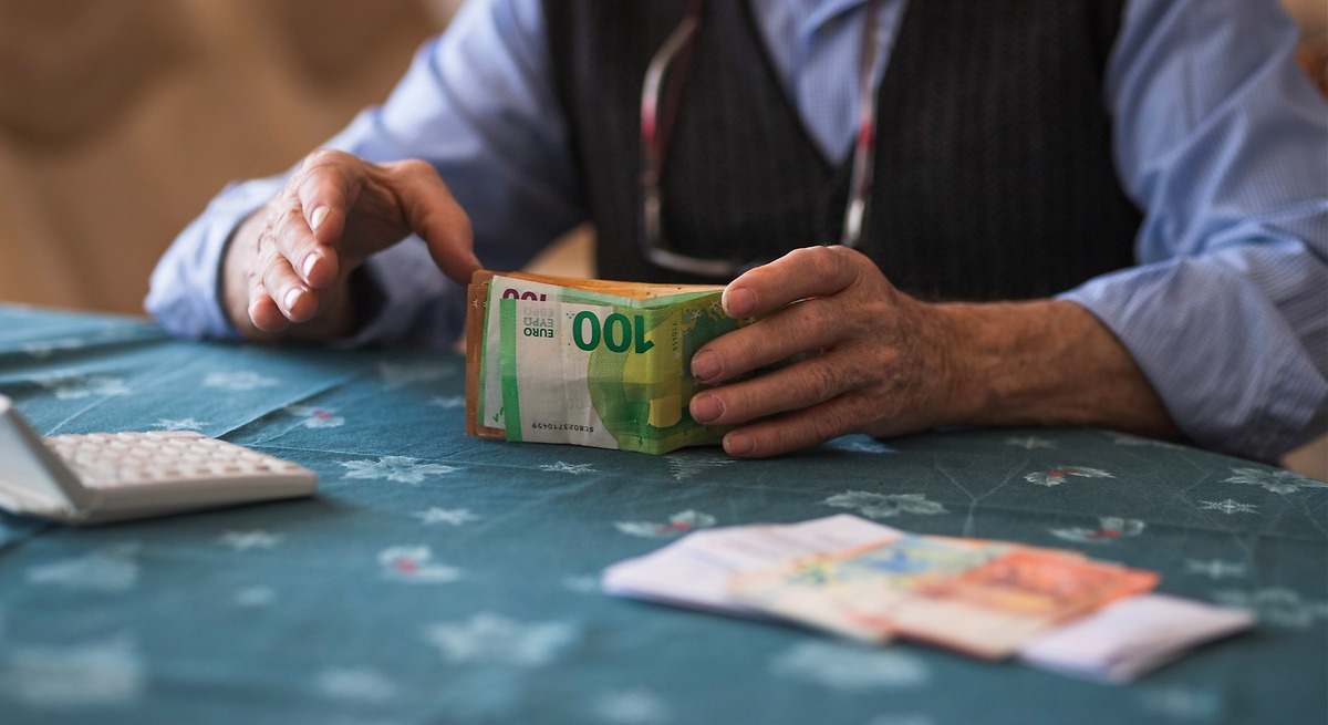 La Seguridad Social está reduciendo la pensión de los jubilados que superan la cuantía máxima tras aplicar coeficientes
