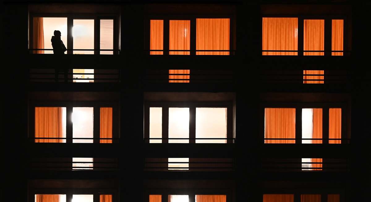 Si duermes con la ventana entreabierta para evitar el calor los ladrones pueden acceder a tu vivienda: así operaban en esta localidad malagueña