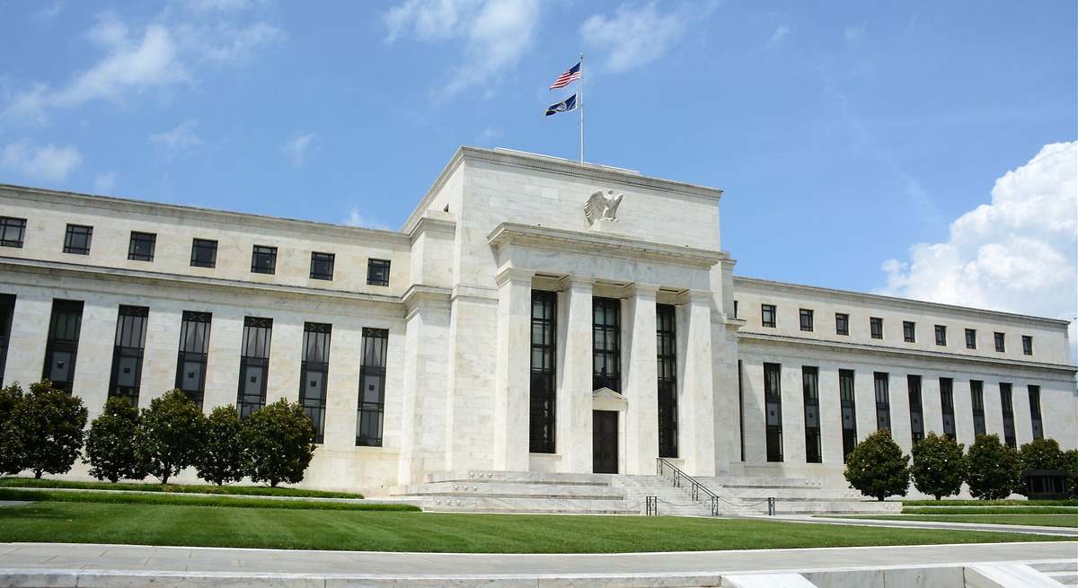 La Fed ratifica que no quiere seguir bajando tipos hasta confirmar que Trump no será un fuelle para la inflación