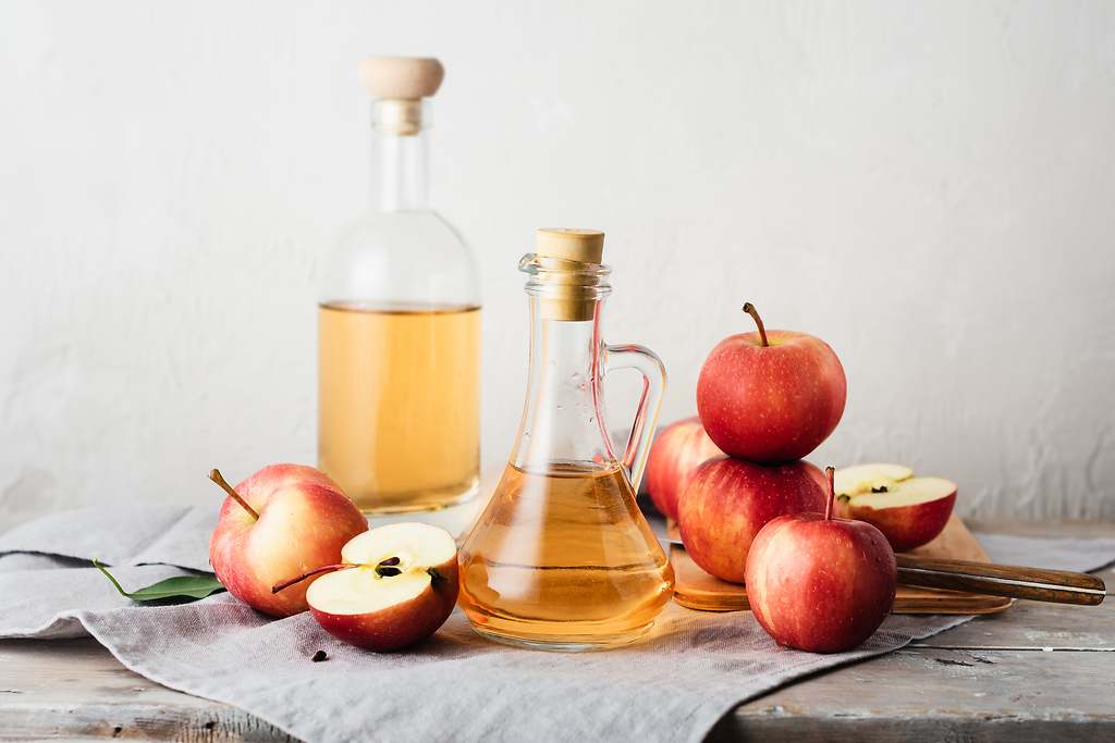 Tomar vinagre de manzana