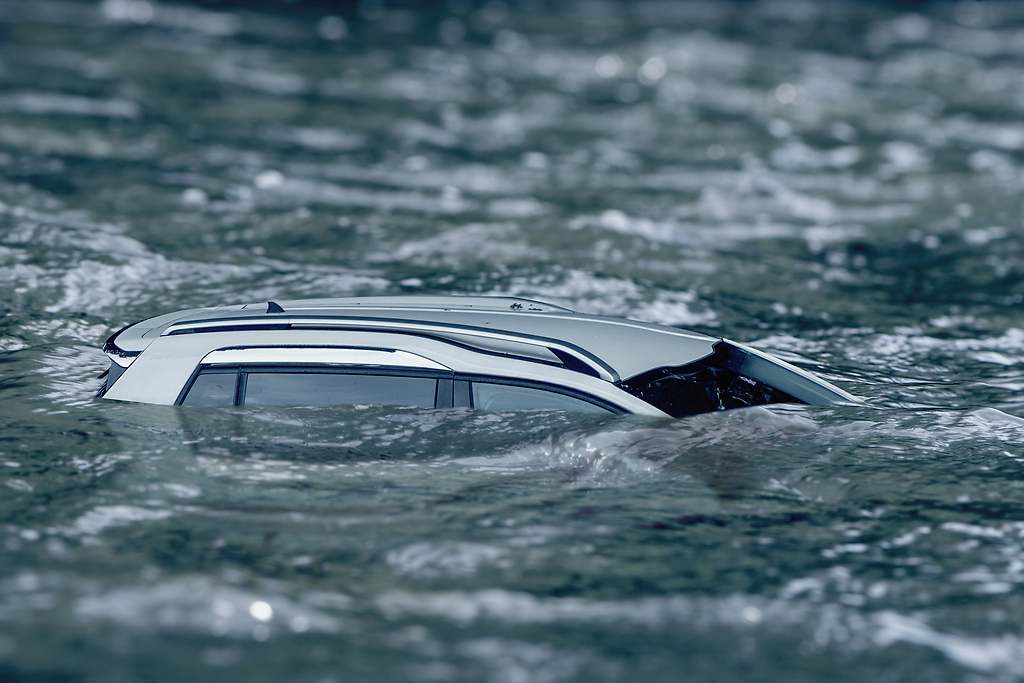 Venta de coches inundados