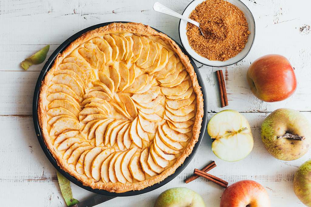 Cómo hacer tarta de manzana casera con tan solo tres ingredientes en pocos minutos
