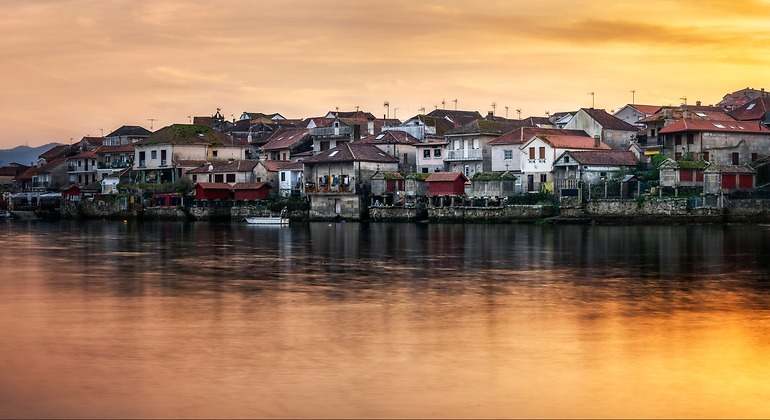 Casco antiguo de Combarro al atardecer