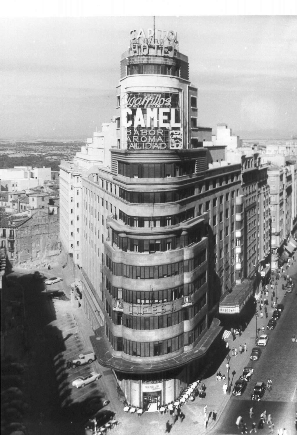 El emblemático edificio Carrión de Madrid cumple 85 años