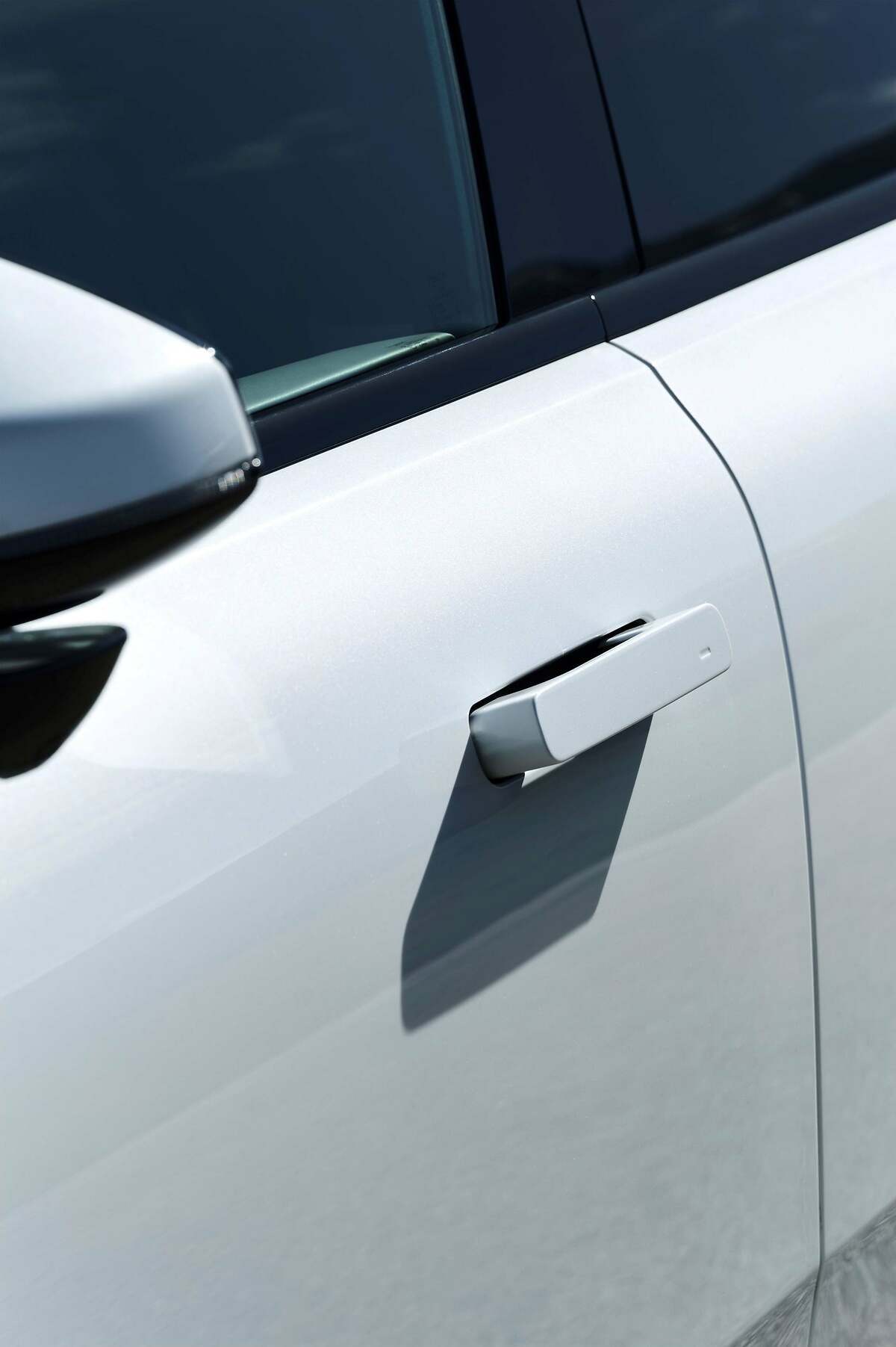 Polestar 4. Manillas de las puertas enrasadas.