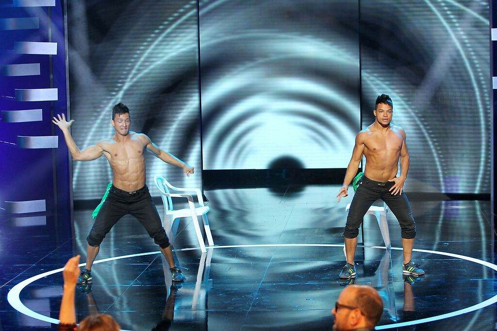 Brothers Dance