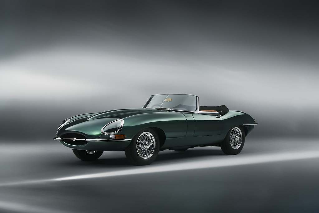 Jaguar Classic E-Type conmemorativo. Las mejoras cuidadosamente meditadas que han supuesto más de 2000 horas de trabajo.