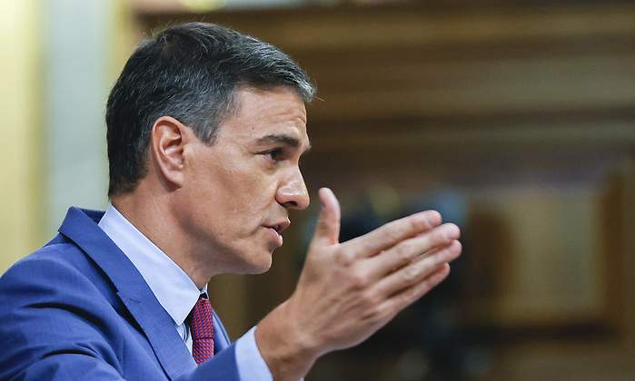 sanchez-mano.jpg