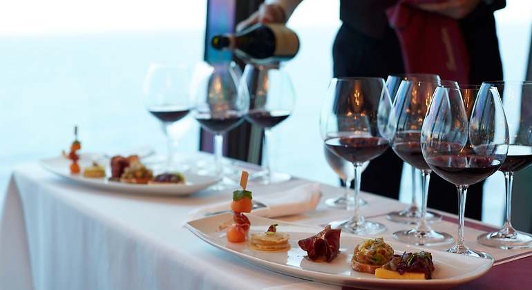 Cena a bordo de un crucero