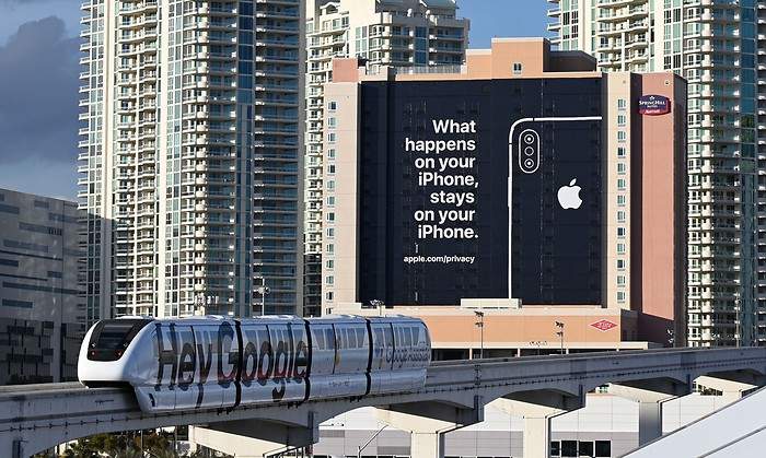 iphone-anuncio-vegas.jpg