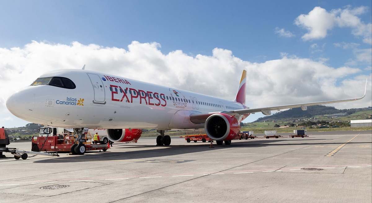 Iberia y WizzAir mueven ficha para ocupar los huecos dejados por Ryanair