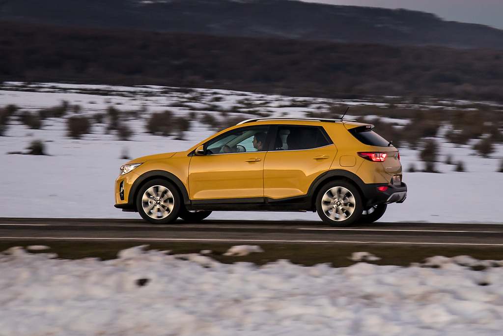 Kia Stonic 1.0 T-GDI MHEV 100 CV y 120 CV. Desde 20.126 euros.