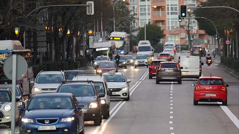 Las ciudades piensan penalizar a los SUV, París vota el 4 de febrero imponer tarifas de estacionamiento más altas para ellos.