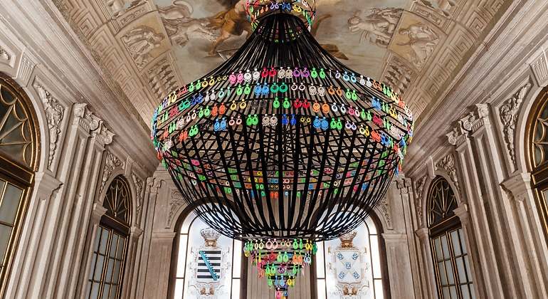 Carmen (2001), de Joana Vasconcelos 