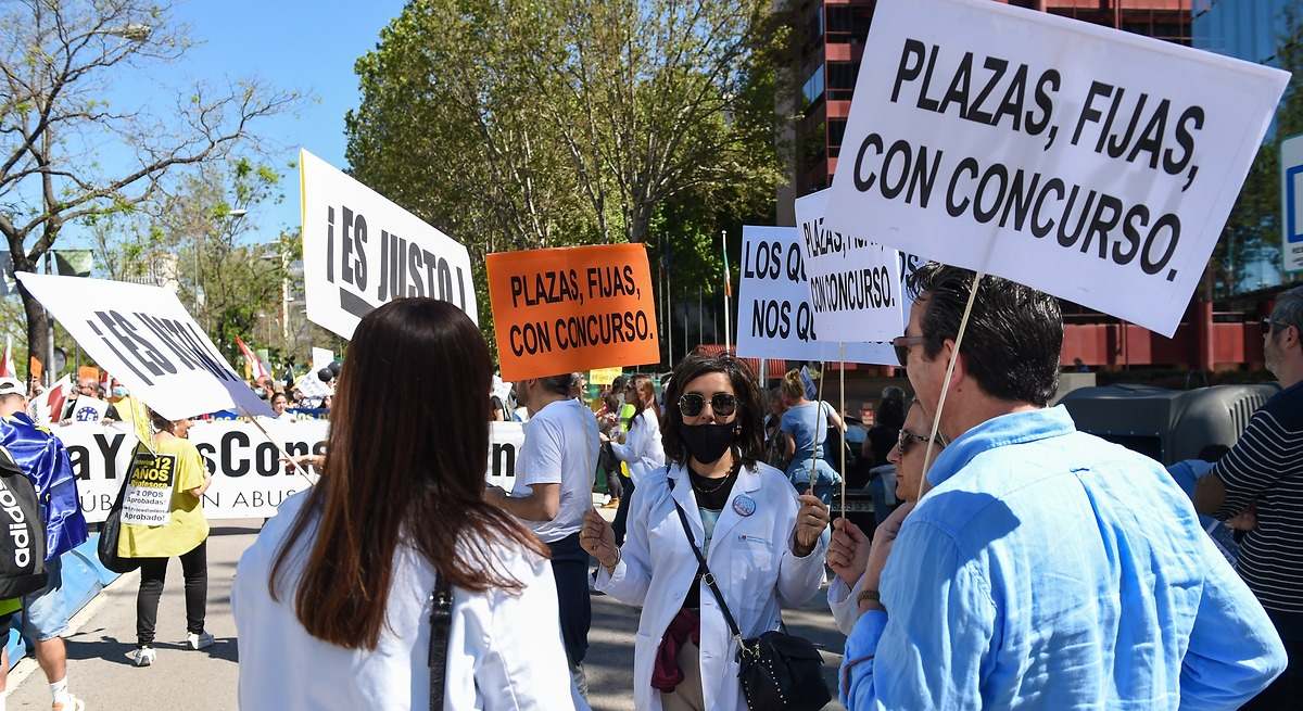 Los bufetes instan a los interinos con contratos abusivos a reclamar una indemnización antes del 13 de junio