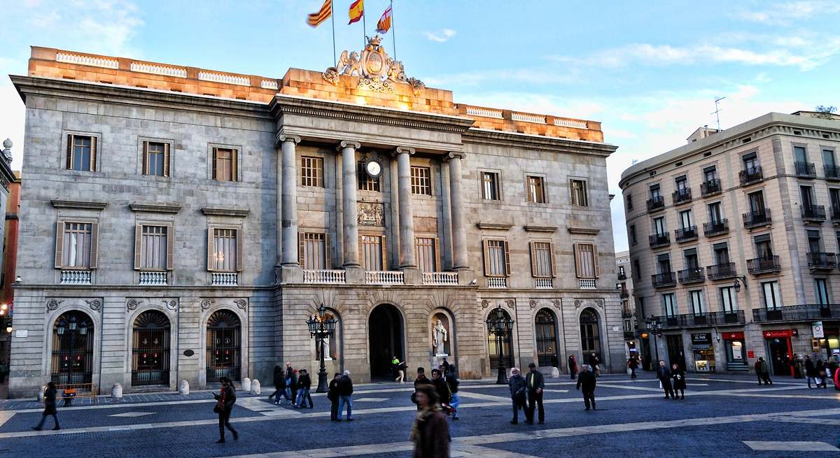 Ávoris retiene el polémico contrato de alojamiento temporal en Barcelona