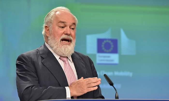 arias-canete.jpg