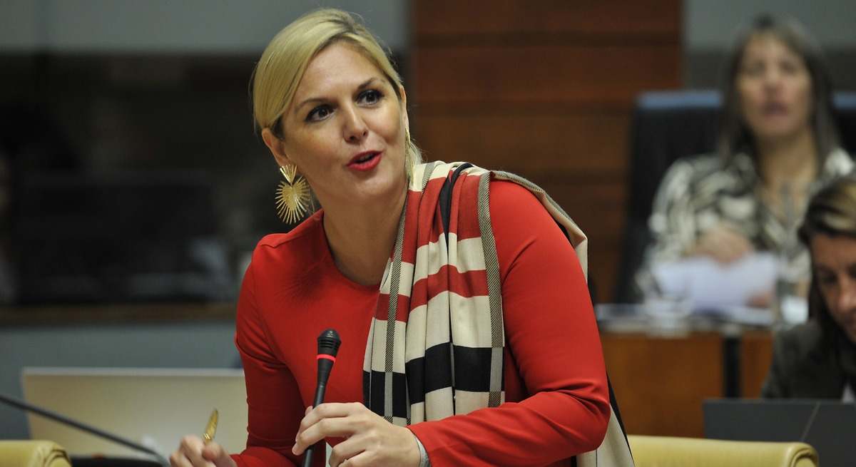 Extremadura pide un sistema de financiación con  solidaridad ,  suficiencia  y que mire a las  singularidades  extremeñas