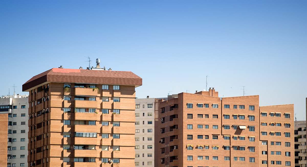 El precio de la vivienda de segunda mano aumenta casi un 15% en el último año