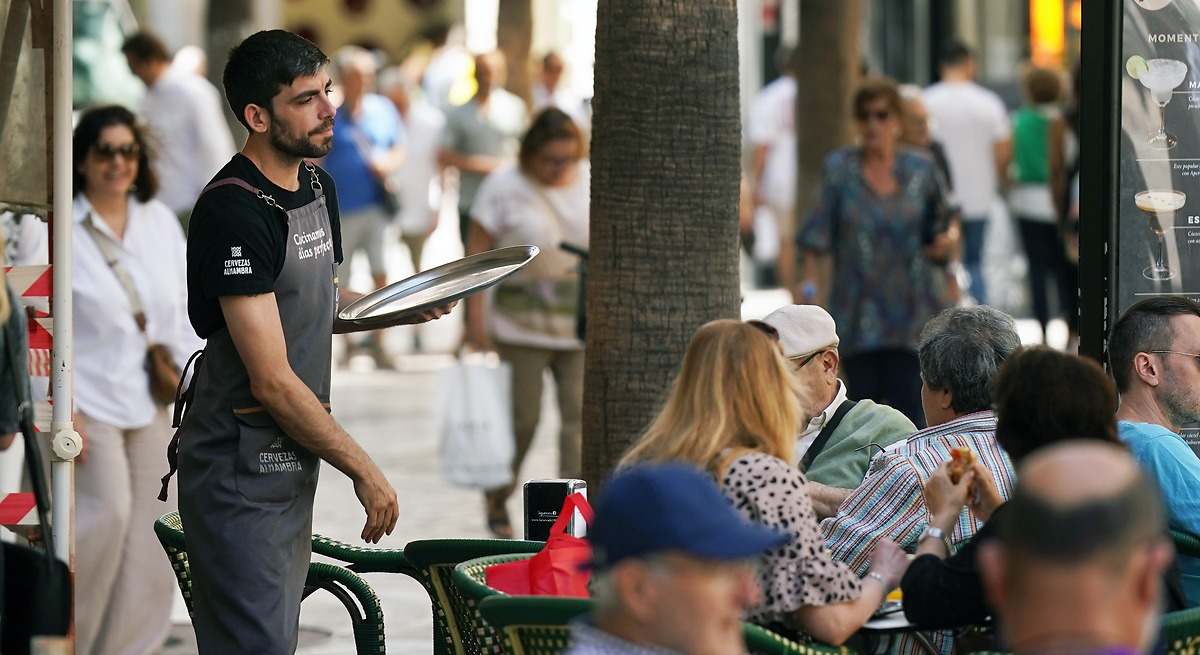 Las previsiones para la campaña de verano cifran en casi 700.000 las contrataciones