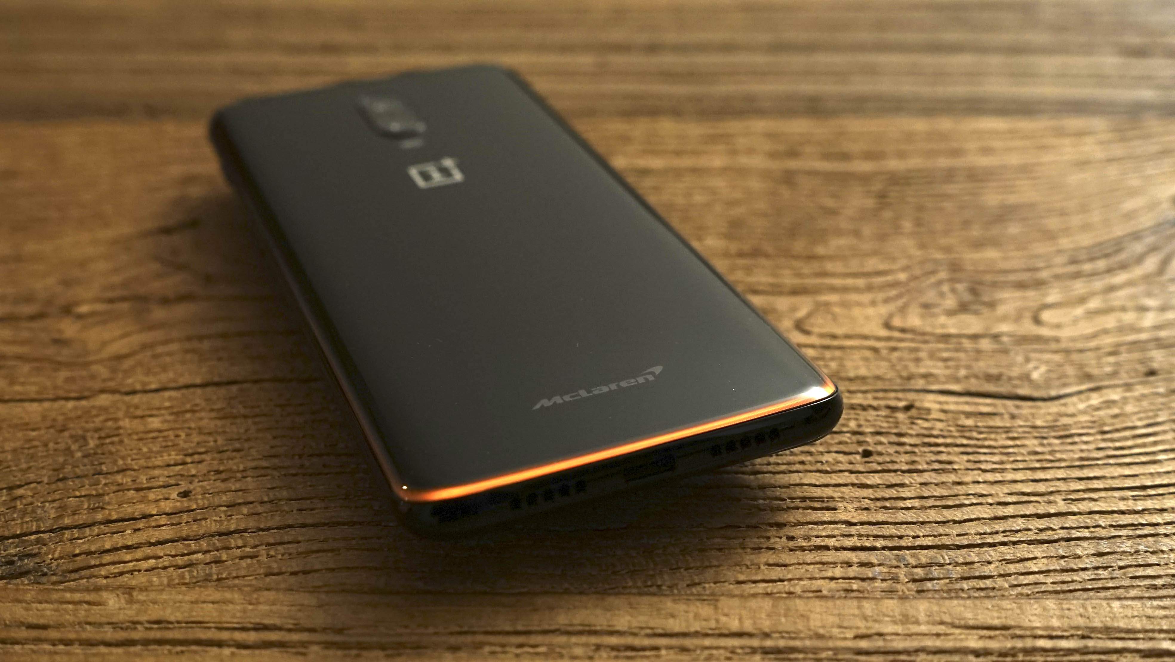 Mclaren oneplus 6