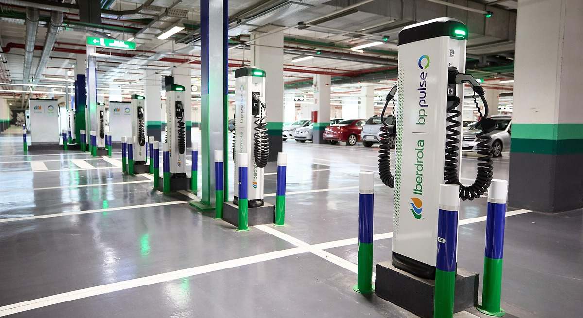 Iberdrola supera los 1.300 puntos de recarga de vehículos operativos en Andalucía