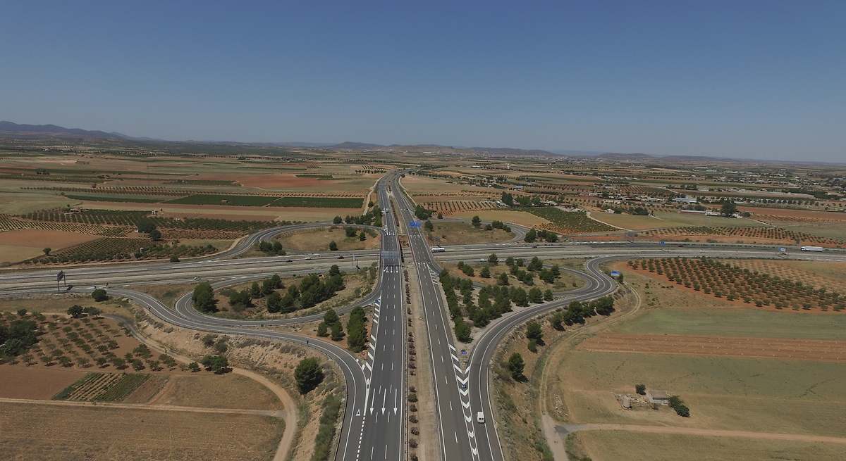 Buenavista compra a Bestinver el 25% de la Autovía de los Viñedos entre Consuegra y Tomelloso