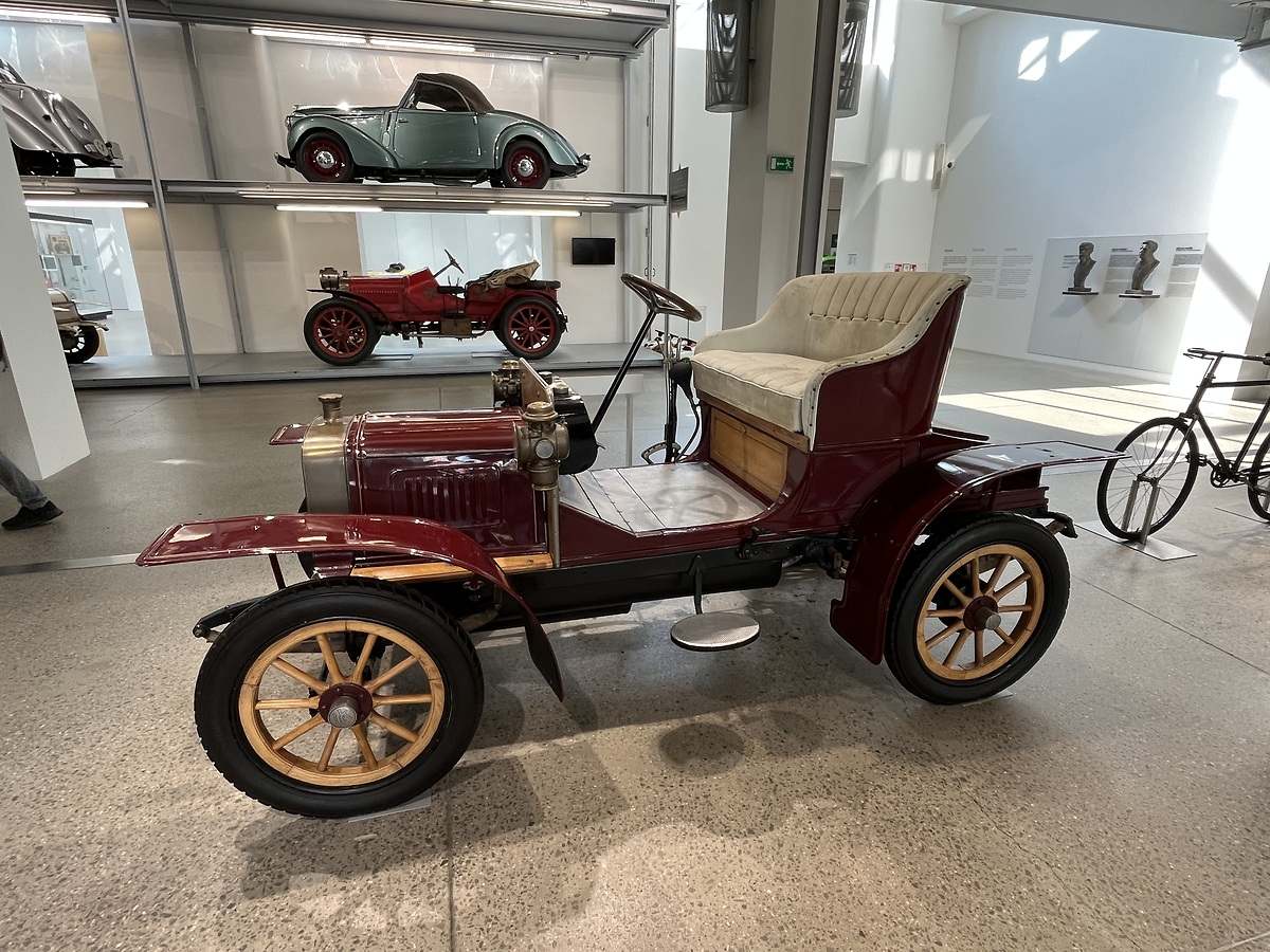 130 años de Skoda: desde las primeras bicicletas Slavia hasta los actuales modelos eléctricos