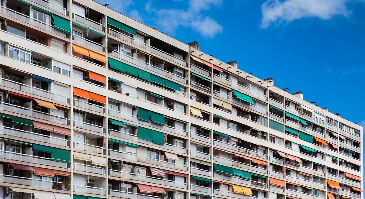 Se insta a los hogares españoles a cerrar cortinas y persianas a partir de este día:  Podrían ser fuertes y acompañadas de tormenta 