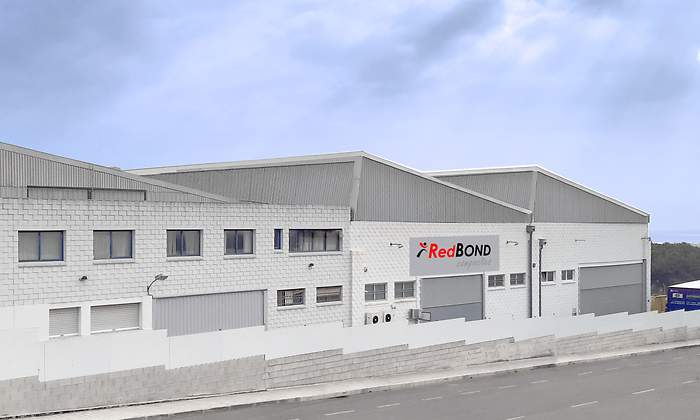 Fachada-RedBOND.jpg