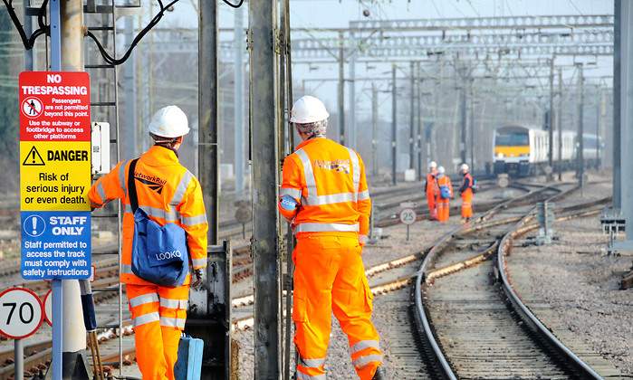 empleo tren