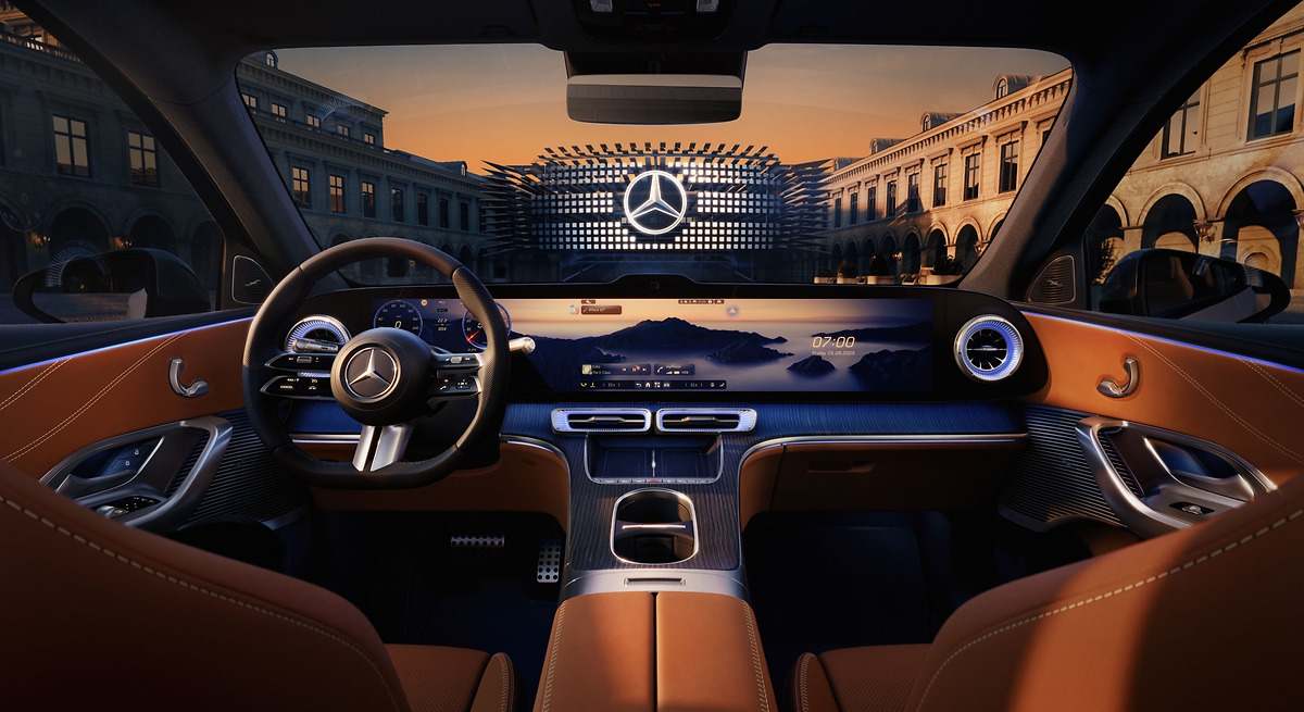 Mercedes anticipa el interior del nuevo GLC eléctrico, a dos días de su estreno mundial