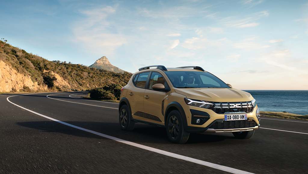 Dacia Sandero/Sandero Stepway/Sandero Journey ECO-G 100 CV. Desde 13.790 euros.