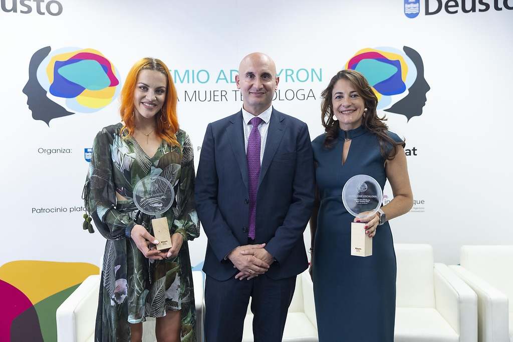 Deusto entrega el Premio Ada Byron