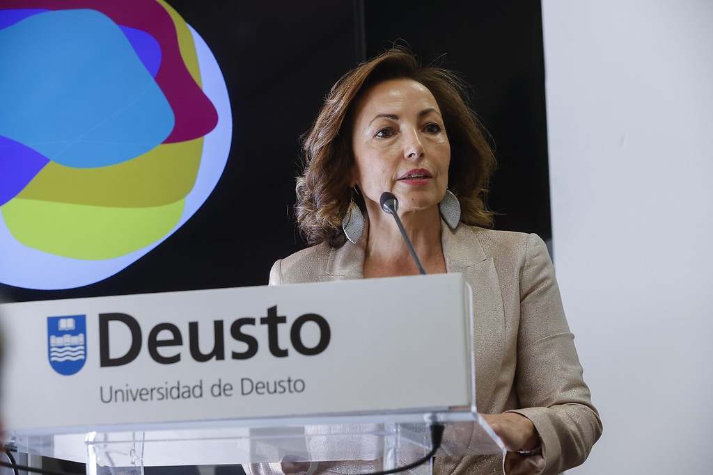Deusto entrega el Premio Ada Byron