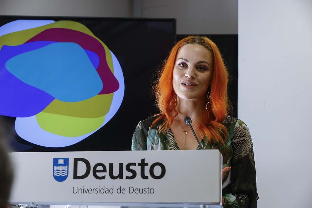 Deusto entrega el Premio Ada Byron