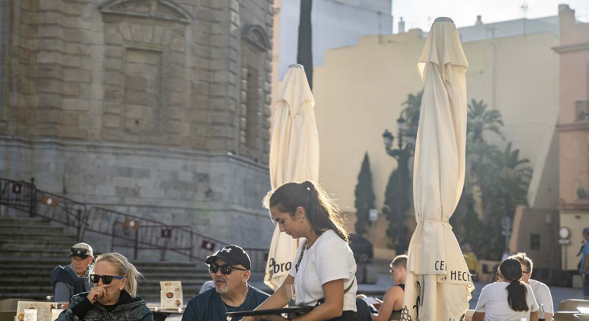 Desaceleración en marcha en el turismo
